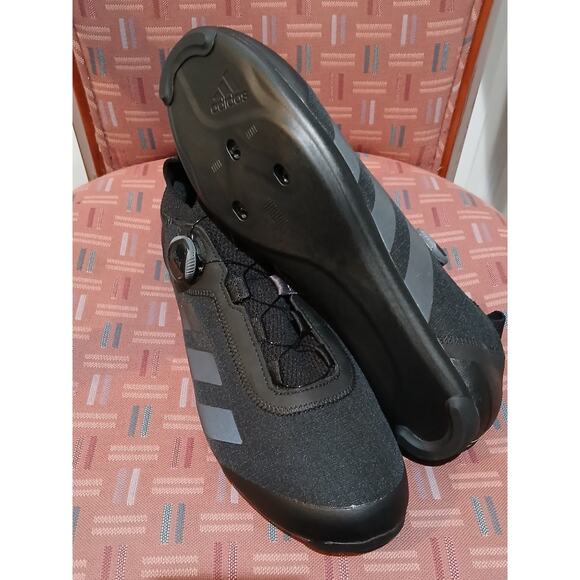 New Men's Sz 11 Adidas Parley x The Road BOA Black Carbon Cycling Black Low Top - Picture 4 of 7